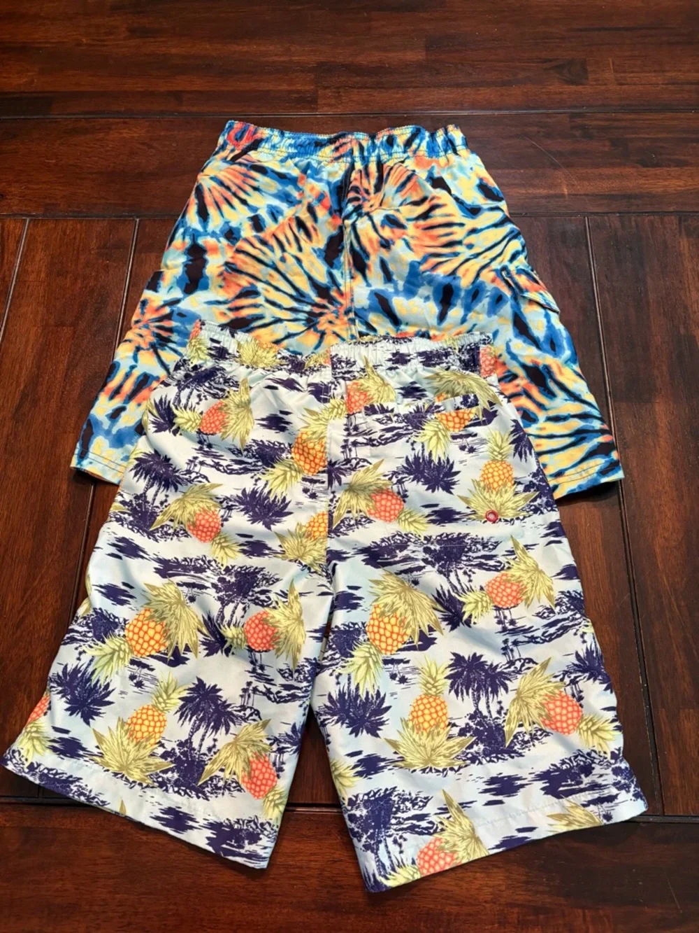 Set of 2 Kids Medium Swim Shorts (Kanu & Red Camel)